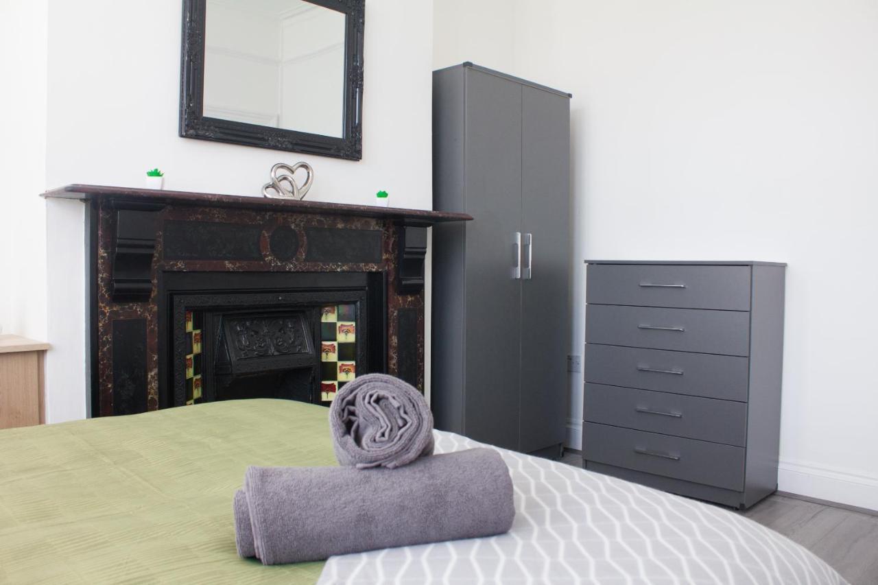 Boaler House, Modern 4 Bed House With Parking Sleeps 8 Villa Liverpool Exteriör bild