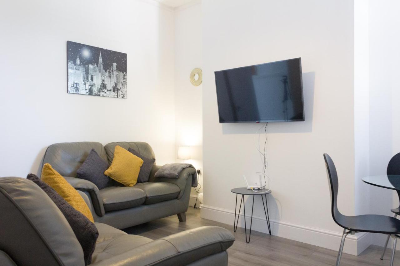 Boaler House, Modern 4 Bed House With Parking Sleeps 8 Villa Liverpool Exteriör bild